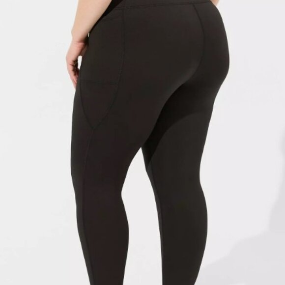 Torrid size 4 Soft Performance Jersey Full Length Active Legging - Picture 2 of 7